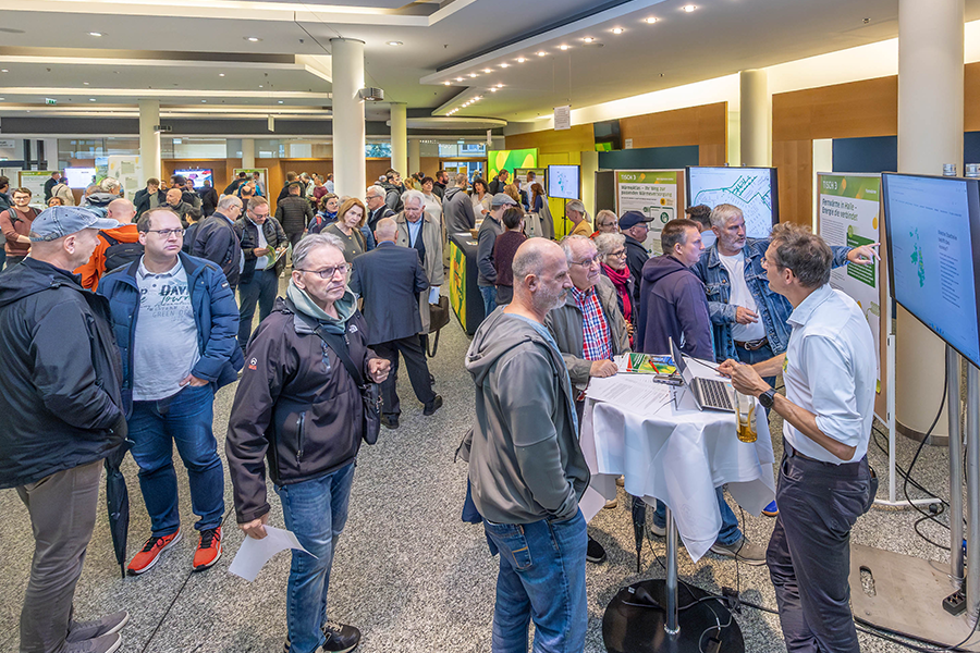 Wärmewende-Ausstellung und KWP-Unterlagen im Ratshof 