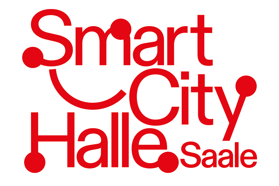 rote Schrift auf weißem Grund: Smart City Halle Saale