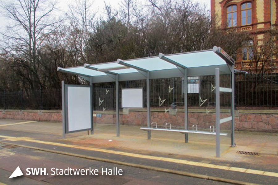 Straßenbahn-Wartehäuschen in Halle (Saale)